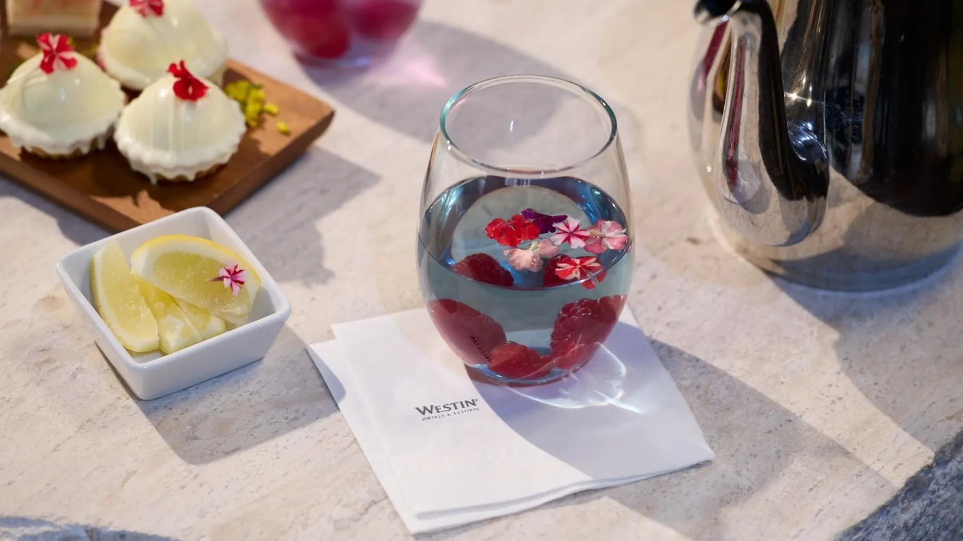 The Westin Los Angeles Airport Hotel