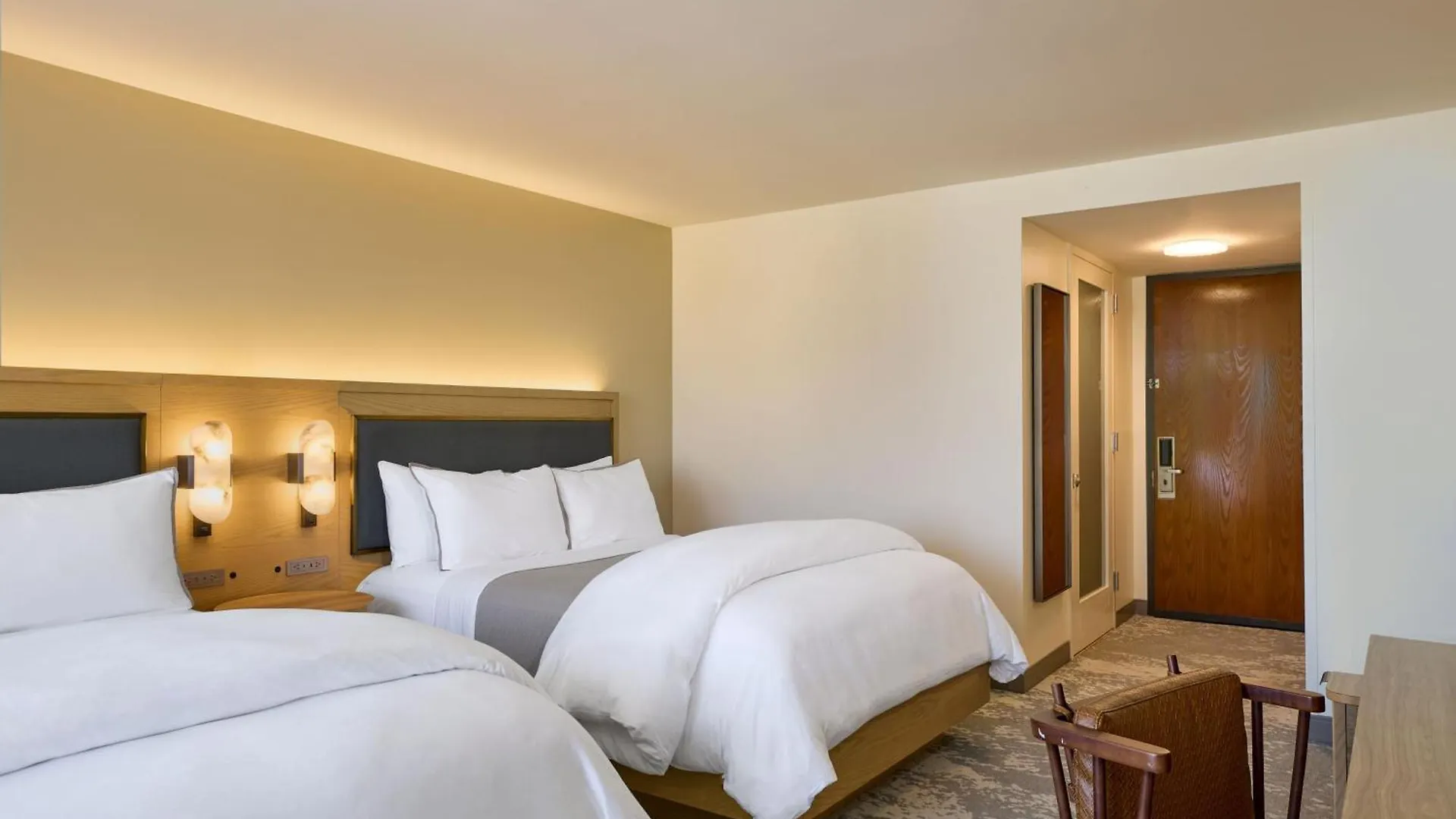 The Westin Los Angeles Airport Hotel